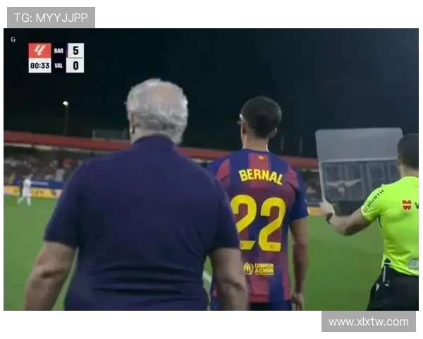 巴萨中场贝尔纳尔因身体不适退出西班牙U21大名单并未透露伤情细节