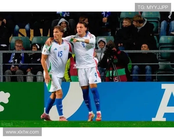 意大利3-0大胜以色列 雷特吉梅开二度曼奇尼头球破门 意大利3-0大胜以色列 雷特吉梅开二度曼奇尼头球破门