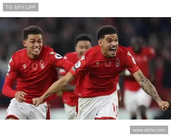 格拉茨风暴与诺丁汉森林战平 吉布斯怀特罚失点球 多明格斯中柱遗憾不敌