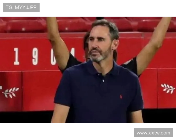 西班牙记者回忆生涯高光时刻亲自教马拉多纳正确念出自己名字