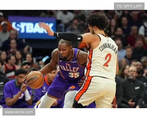 原创狄龙砍下33分，东契奇38分11篮板，太阳客场大胜湖人终结对手七连胜